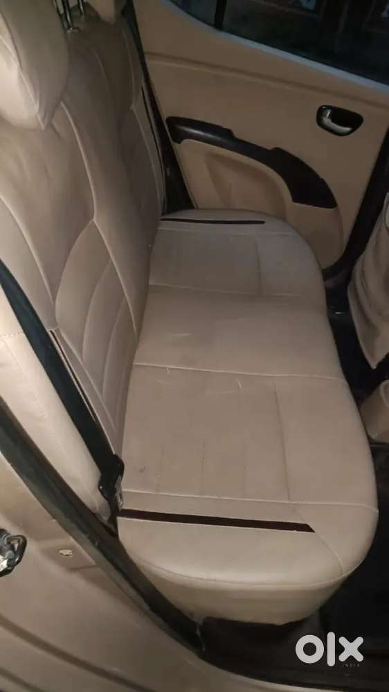 Hyundai I10 Sportz 2010 With 100000 Km