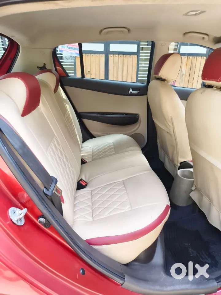 Hyundai I20 Magna, 2011, Petrol