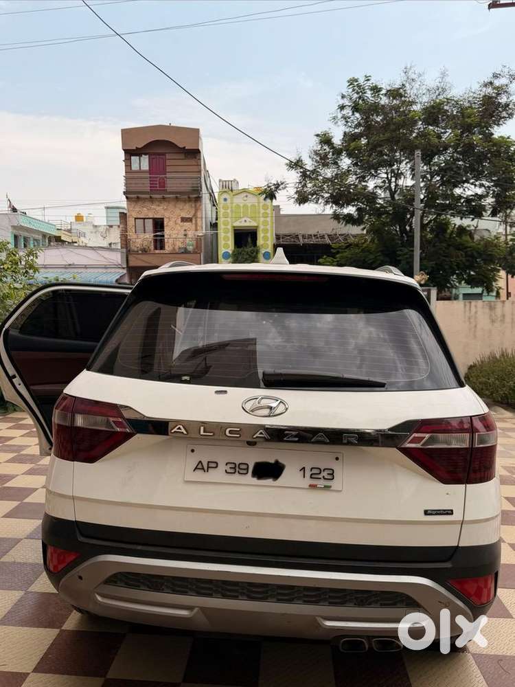 Hyundai Alcazar 2022 Diesel 111430 Km Driven