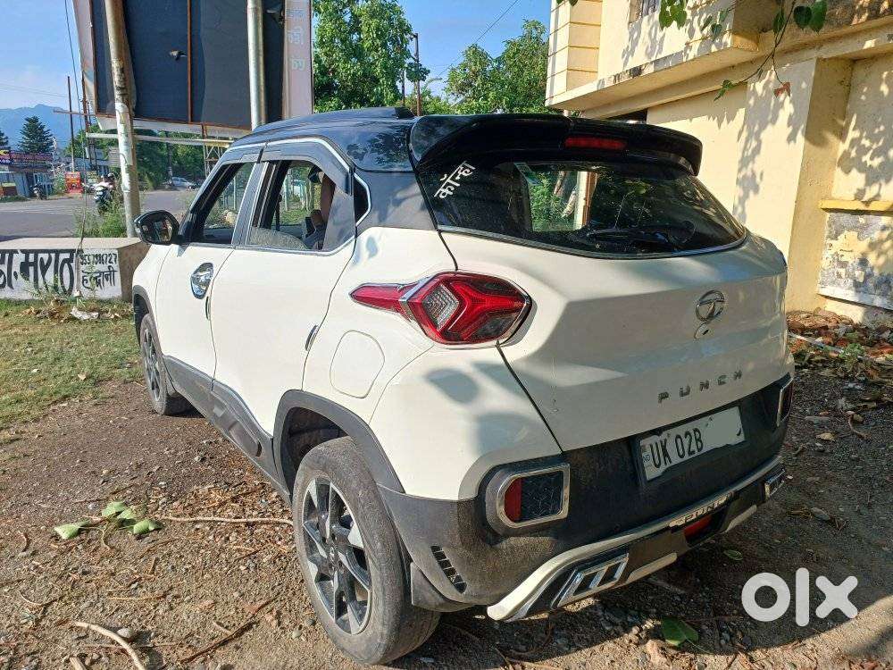 Tata Punch, 2022, Petrol