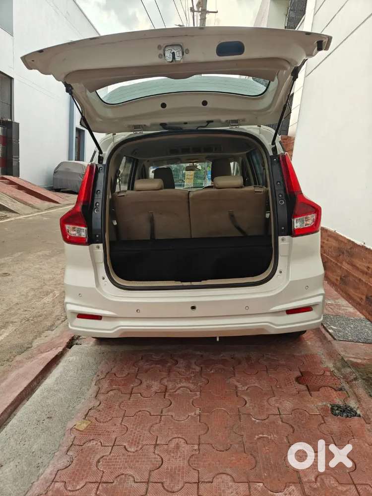 Maruti Suzuki Ertiga 2022 Zxi Smart Hybrid