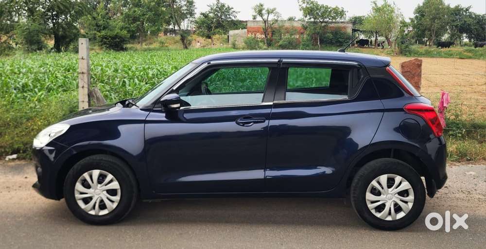Maruti Suzuki Swift, 2022, Petrol