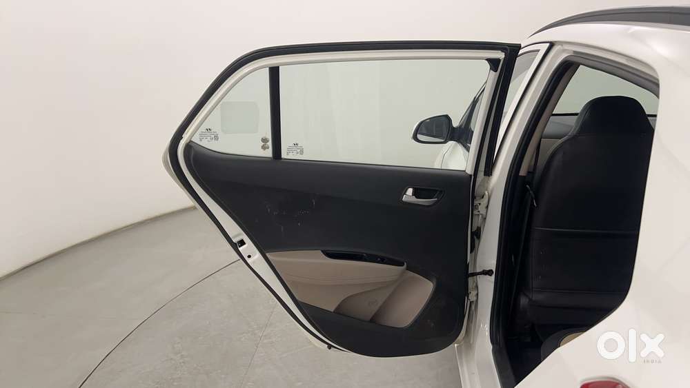 Hyundai Grand I10 1.2 Kappa Sportz, 2015, Petrol