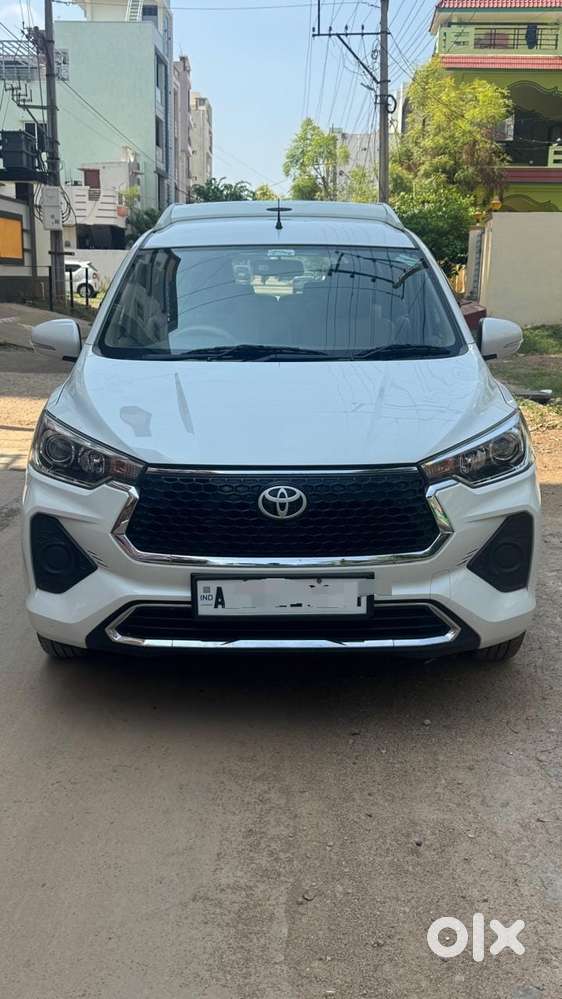 Toyota Rumion S Cng, 2024, Cng & Hybrids
