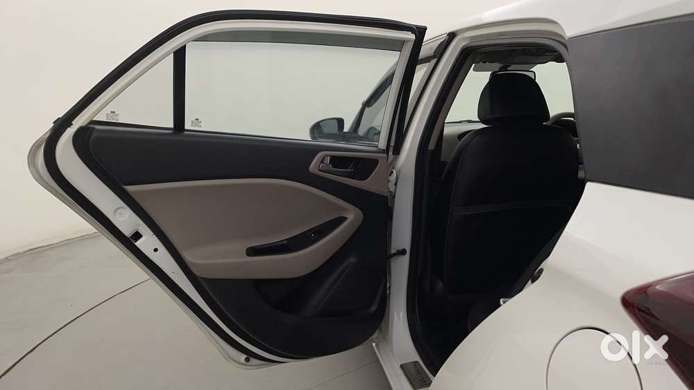 Hyundai Elite I20 Asta 1.4 Crdi, 2015, Petrol