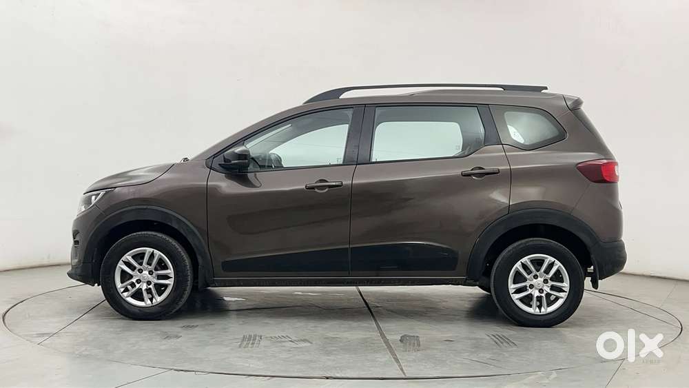 Renault Triber Rxt Easy-r Amt, 2023, Petrol