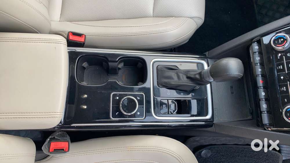 Mahindra Xuv700 2.0 Ax 7 Petrol At Luxury Pack Str, 2023, Petrol