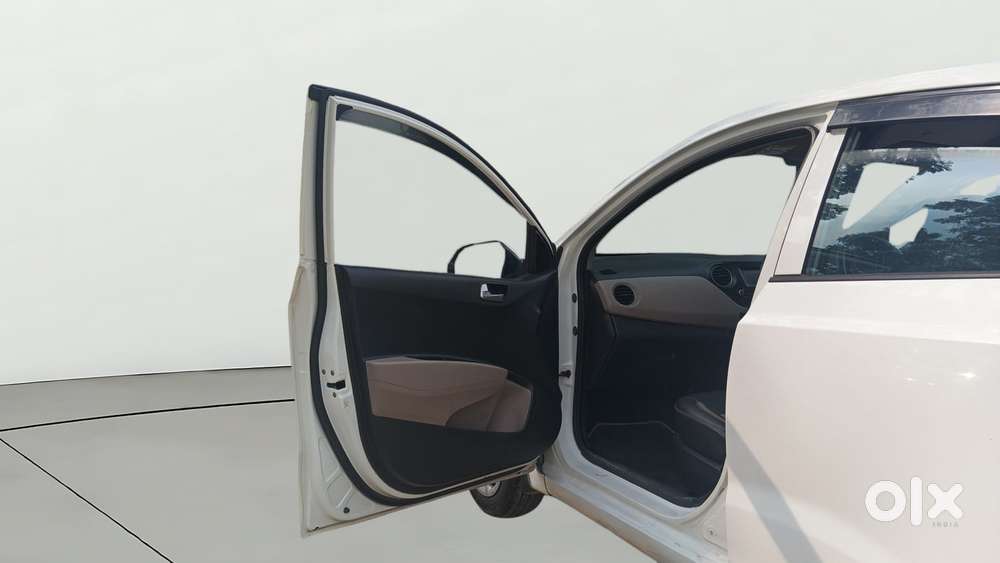 Hyundai Grand I10 1.2 Kappa Sportz, 2017, Petrol