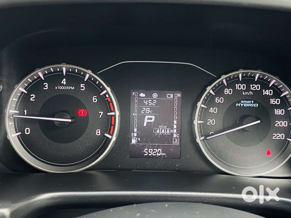 Maruti Suzuki Brezza 1.5 Vxi At Smart Hybrid, 2025, Petrol