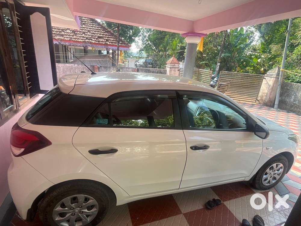 Hyundai I20 2016 Petrol 60000 Km Driven