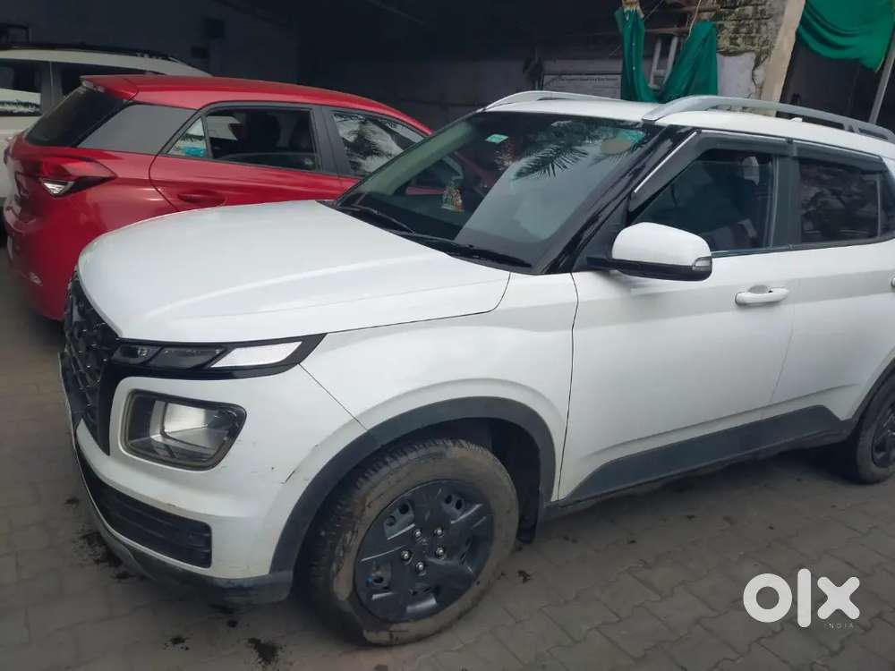 Hyundai New Venue Diesel 2024 Manual