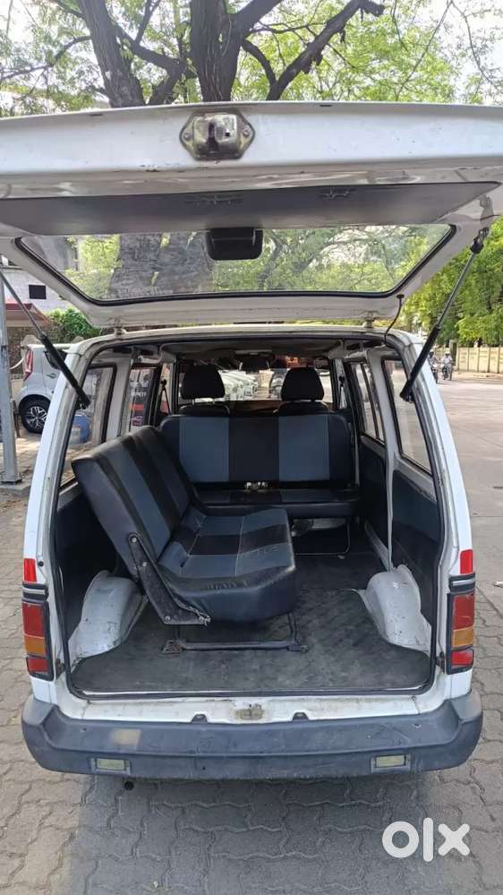 Maruti Suzuki Omni 5 Seater Bsiv, 2011, Petrol
