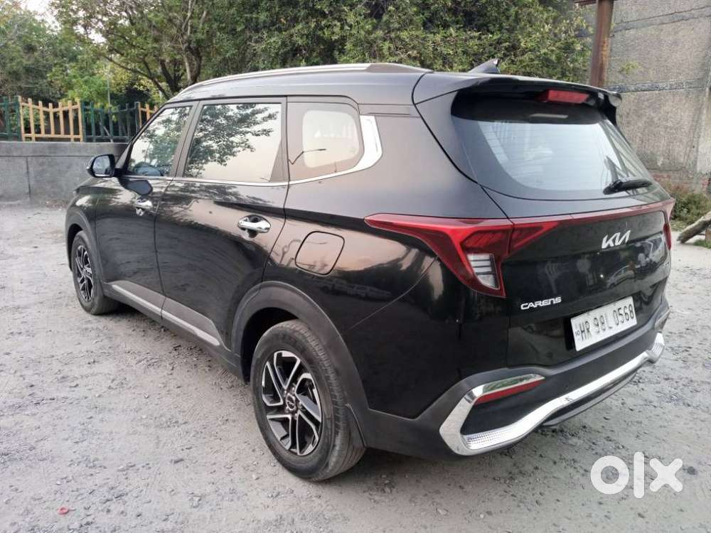 Kia Carens Luxury (o)1.5 Turbo Petrol Dct 7 Str, 2023, Petrol
