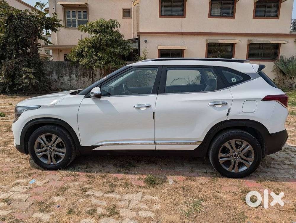 Kia Seltos 1.5 Htx+ Petrol At, 2022, Petrol