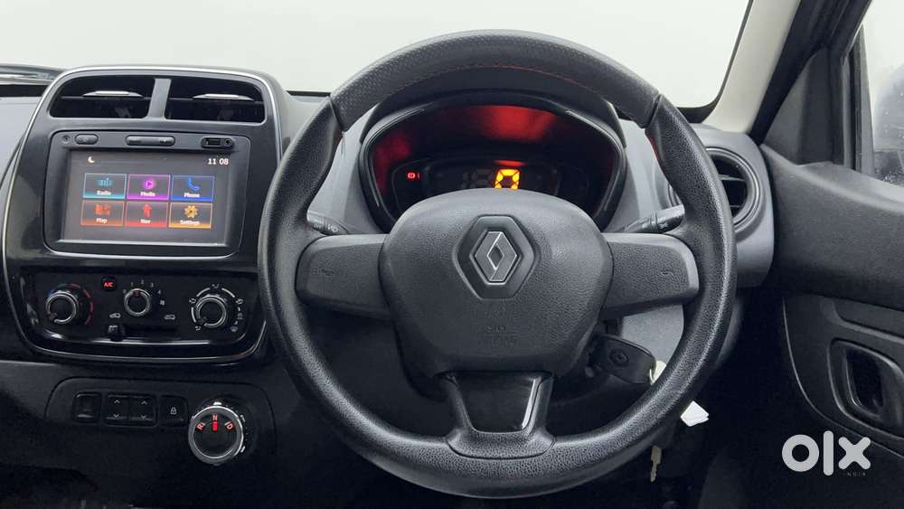 Renault Kwid 2019-ongoing 1.0 Rxt Amt (o), 2017, Petrol