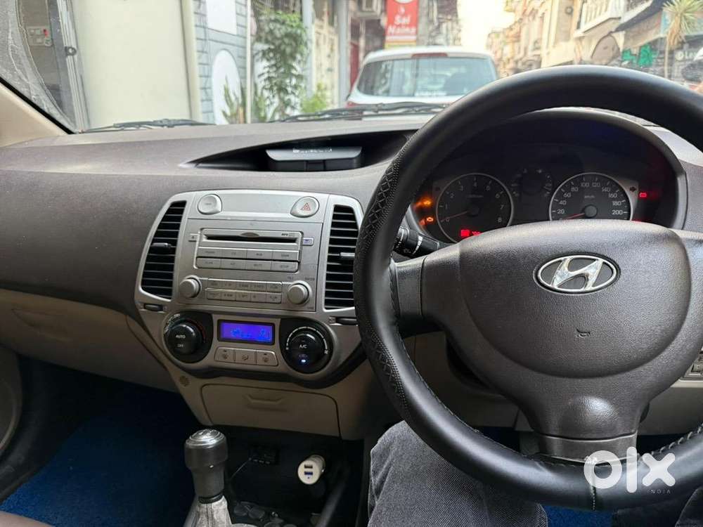 Hyundai I20 2011 Petrol Well Maintained