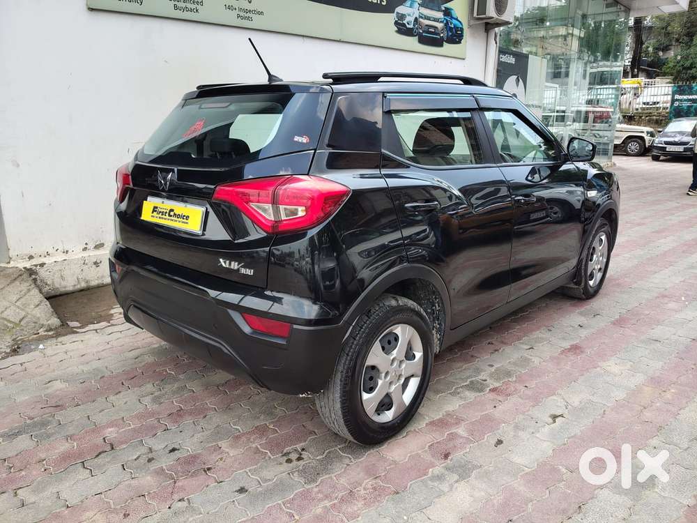Mahindra Xuv300 W6, 2023, Petrol