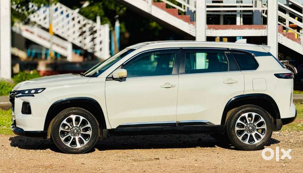 Maruti Suzuki Grand Vitara 1.5 Alpha Plus Intelligent Hybrid Ecvt, 2..