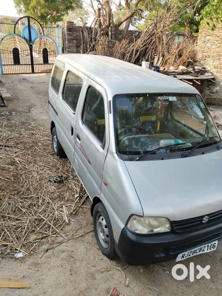 Maruti Suzuki Eeco 2013 Lpg 132000 Km Driven