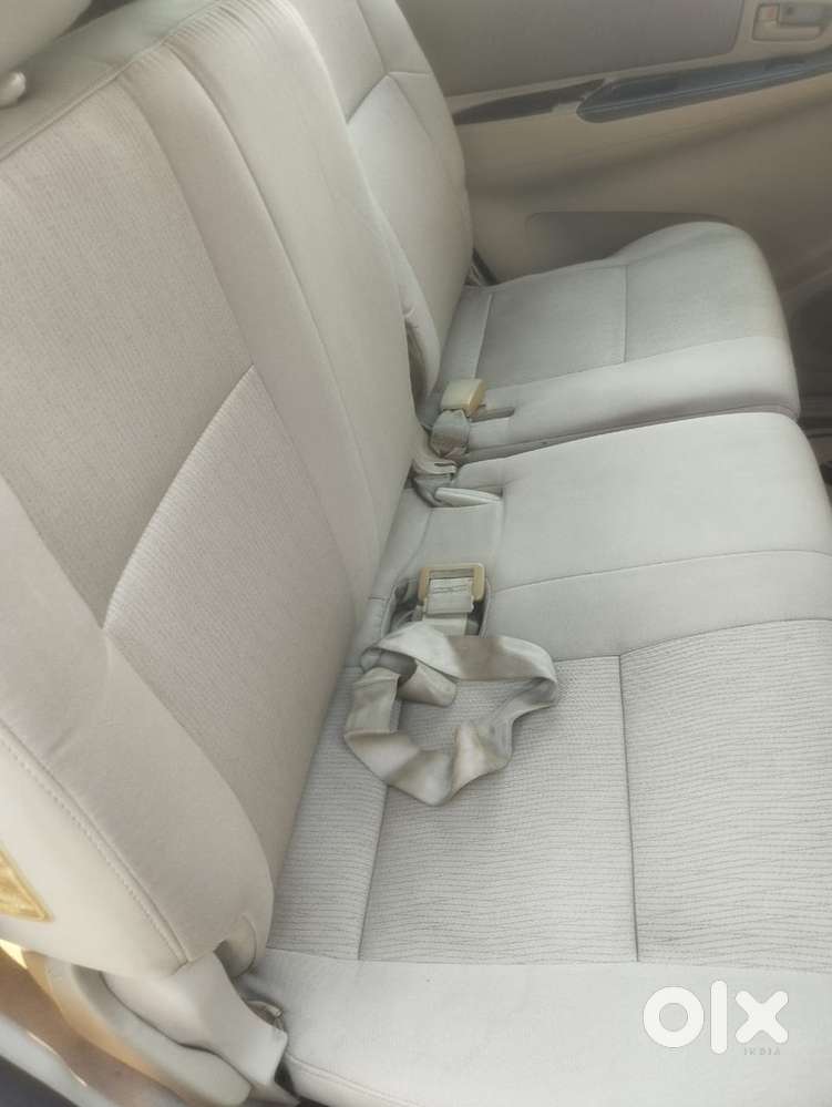Toyota Innova 2006 Diesel Well Maintained