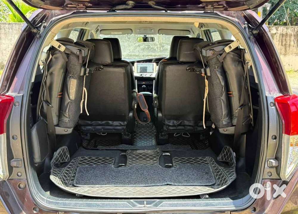 Toyota Innova Crysta 2018
