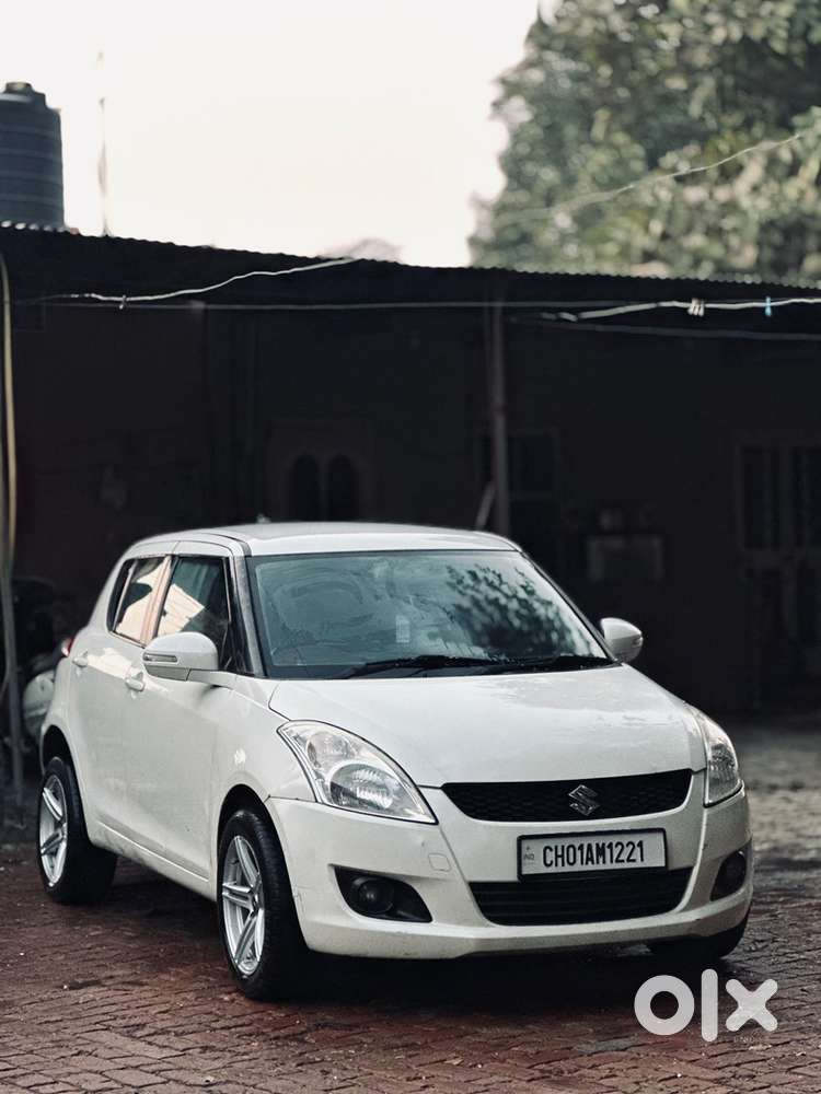 Maruti Suzuki Swift 2012 Diesel 110000 Km Driven