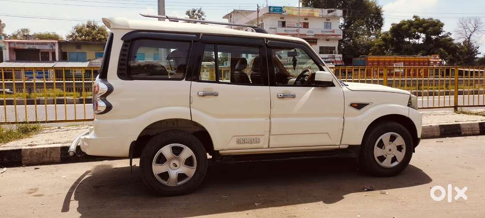 Mahindra Diesel Car 2016