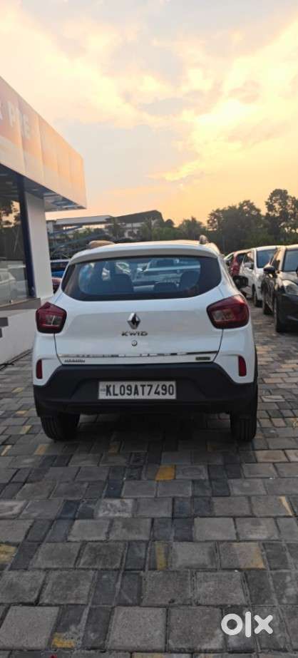 Renault Kwid 1.0 Rxt Amt Opt, 2020, Petrol