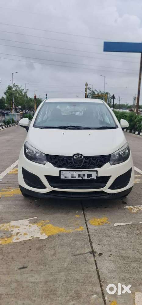 Mahindra Marazzo