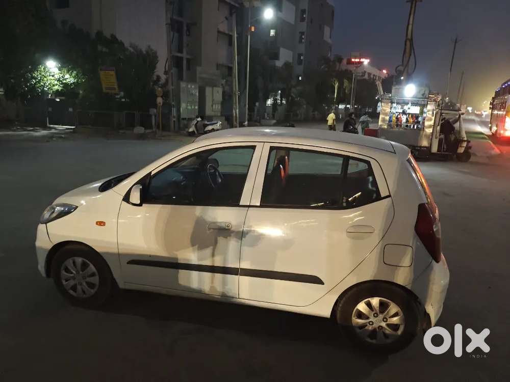 Hyundai I10 2011 Cng & Hybrids 93700 Km Driven