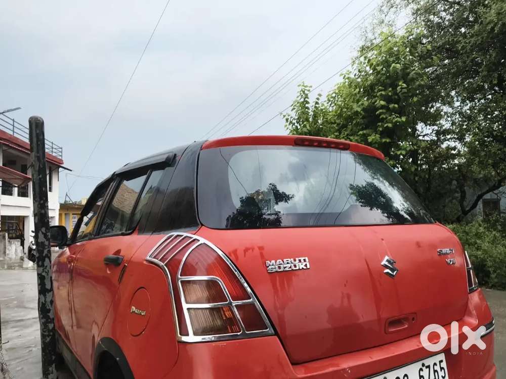 Maruti Suzuki Swift 2006 Petrol 95000 Km Driven