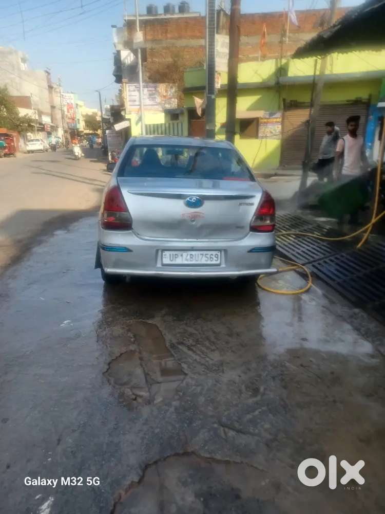 Toyota Etios 2012 Diesel 140000 Km Driven