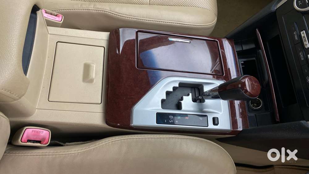 Toyota Camry [ ] 2.5 L At, 2013, Petrol