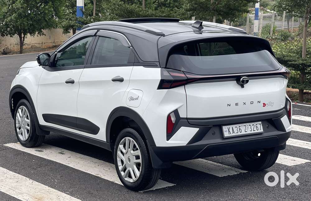 Tata Nexon Creative Plus S 1.5 Revotorq Diesel 6 Mt, 2025, Diesel