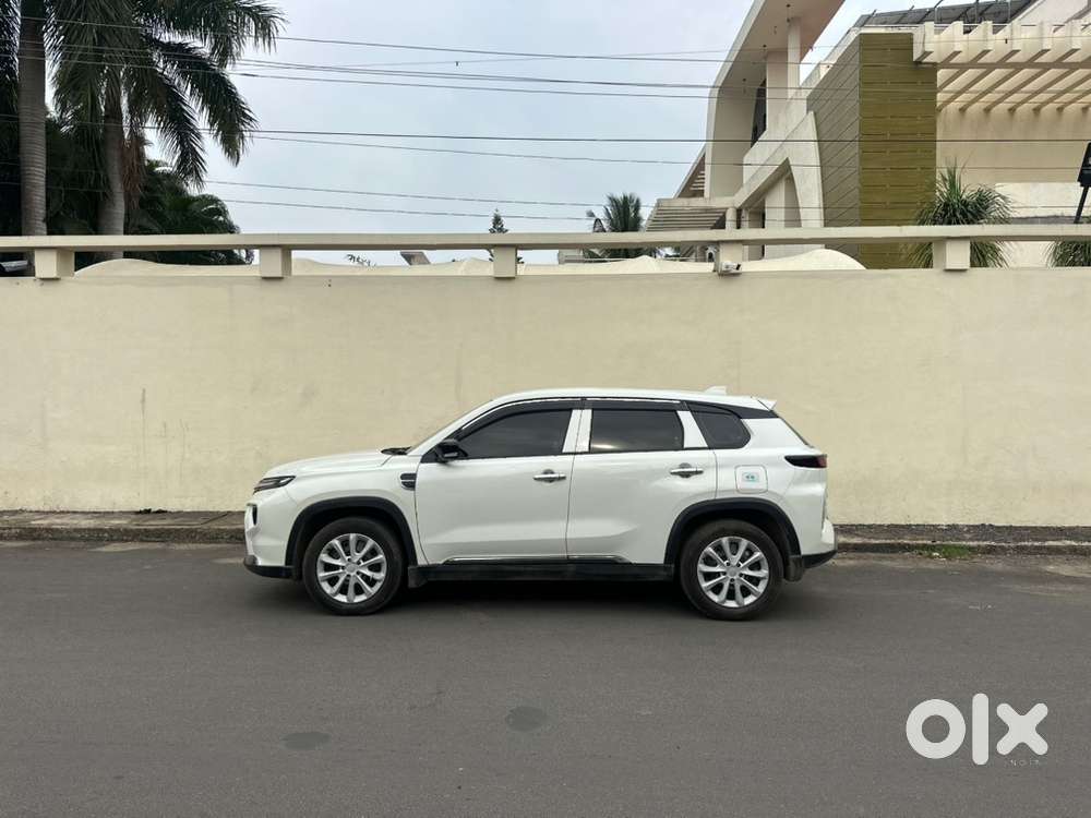 Toyota Petrol Manual 2025