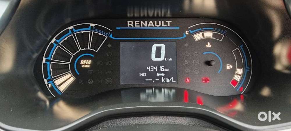 Renault Triber Rxz, 2019, Petrol