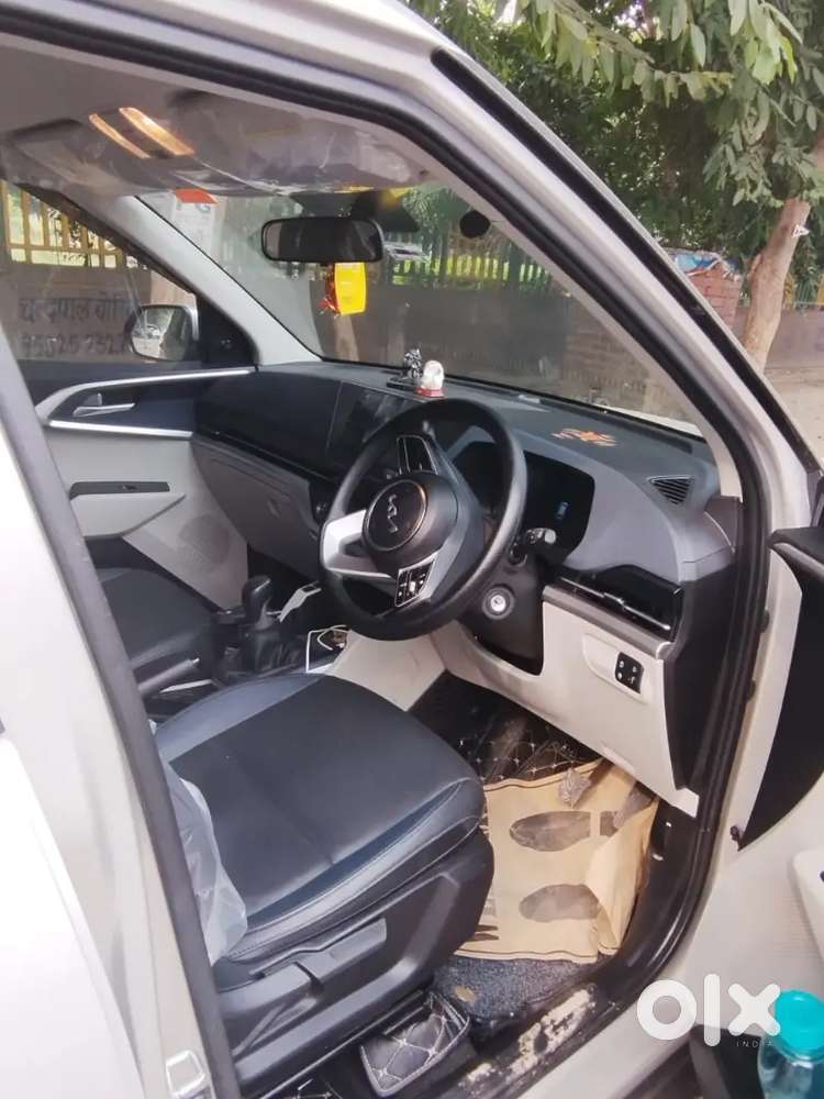 Kia Carens Diesel 2023 Variant