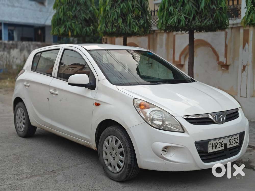 Hyundai I20 Magna 1.2 Vtvt, 2011, Petrol