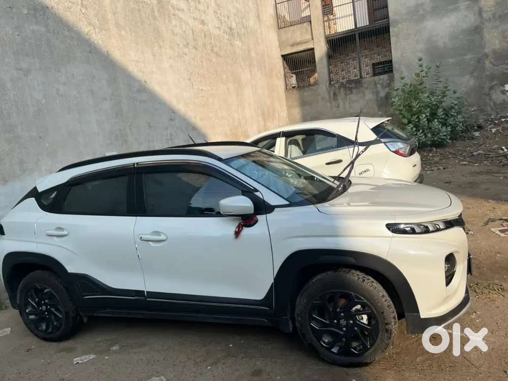 Maruti Suzuki Fronx 2025 Petrol Well Maintained