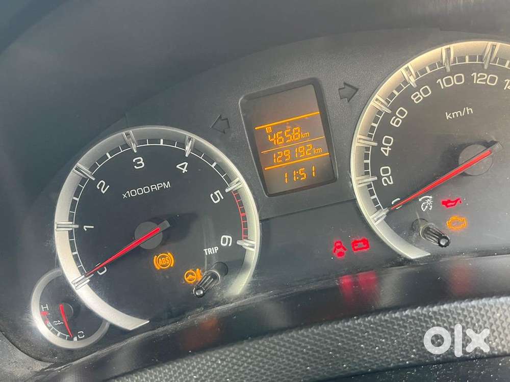 Maruti Suzuki Swift 2016 Diesel 129000 Km Driven