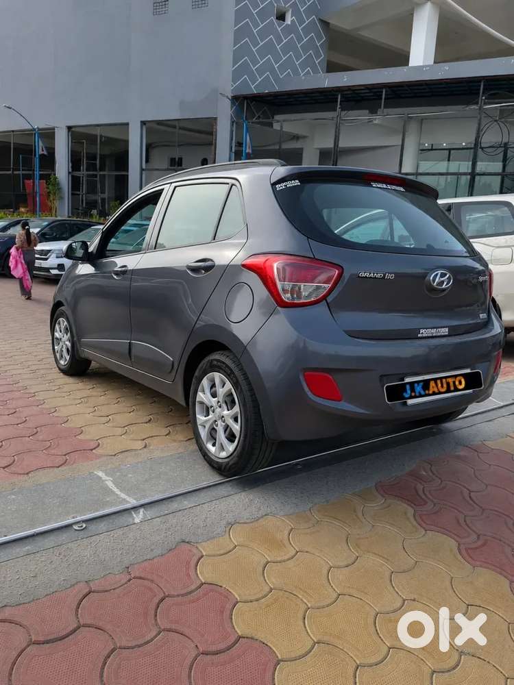 Hyundai Grand I10 Sportz 1.2 Kappa Vtvt, 2016, Petrol