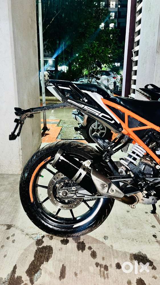 Ktm Duke 250 BS4 Dual ABS- 2019 Motorcycles 1825226909