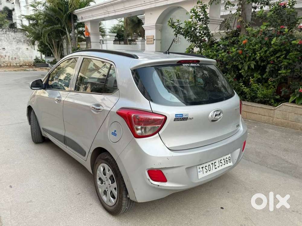 Hyundai Grand I10 2013-2016 Sportz, 2015, Petrol