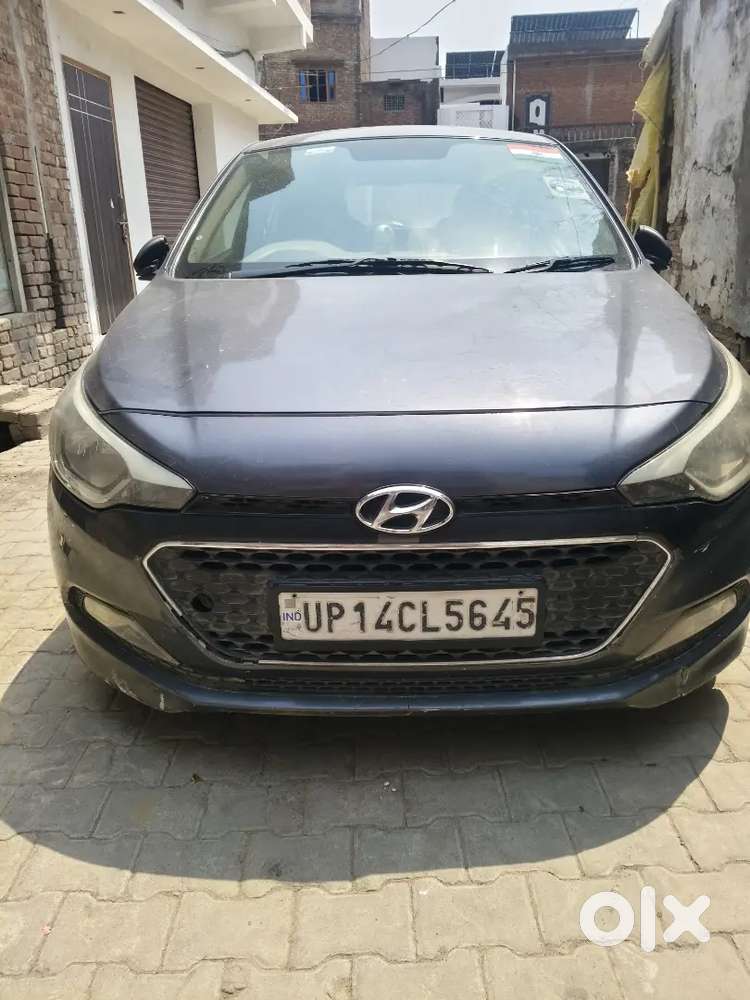 Hyundai I20 2015 Diesel 100000 Km Driven