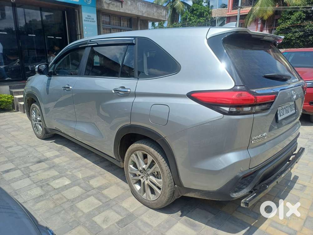 Toyota Innova Hycross Zx(o), 2026, Petrol