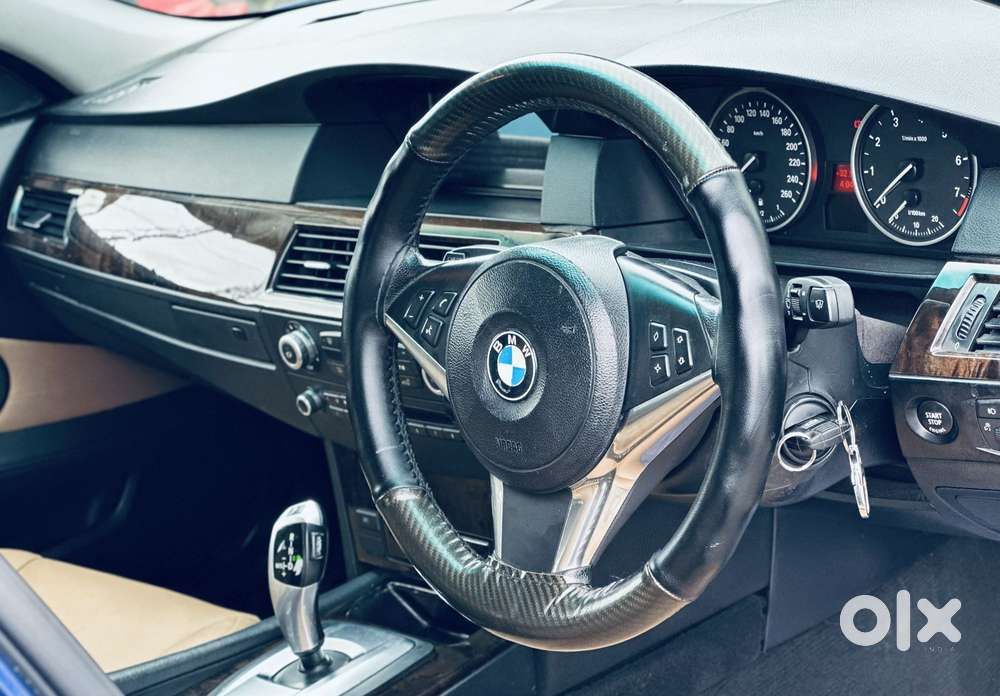 Bmw 5 Series 2.5 525i, 2010, Petrol