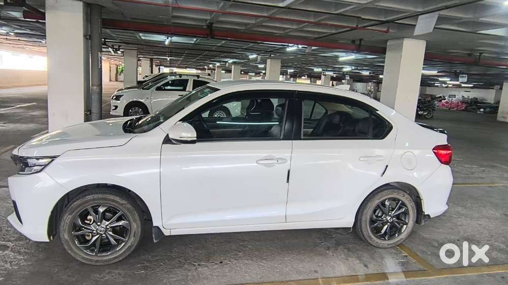 2019 Honda Amaze  Vx -mt Pearl White (ace Edition)