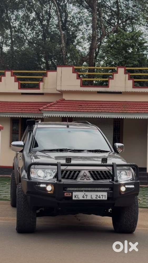 Mitsubishi Pajero Sport 2014