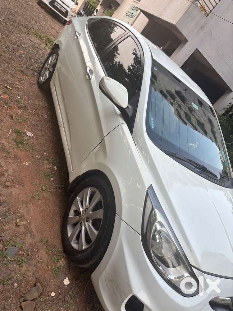 Hyundai Verna Crdi 2012