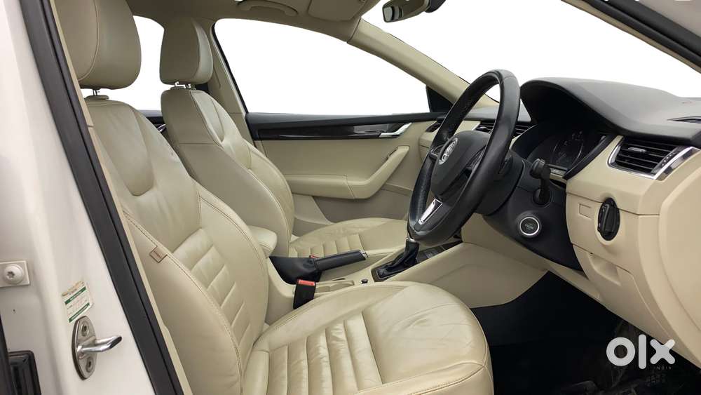 Skoda Octavia 1.8 Tsi At Style Plus, 2017, Petrol